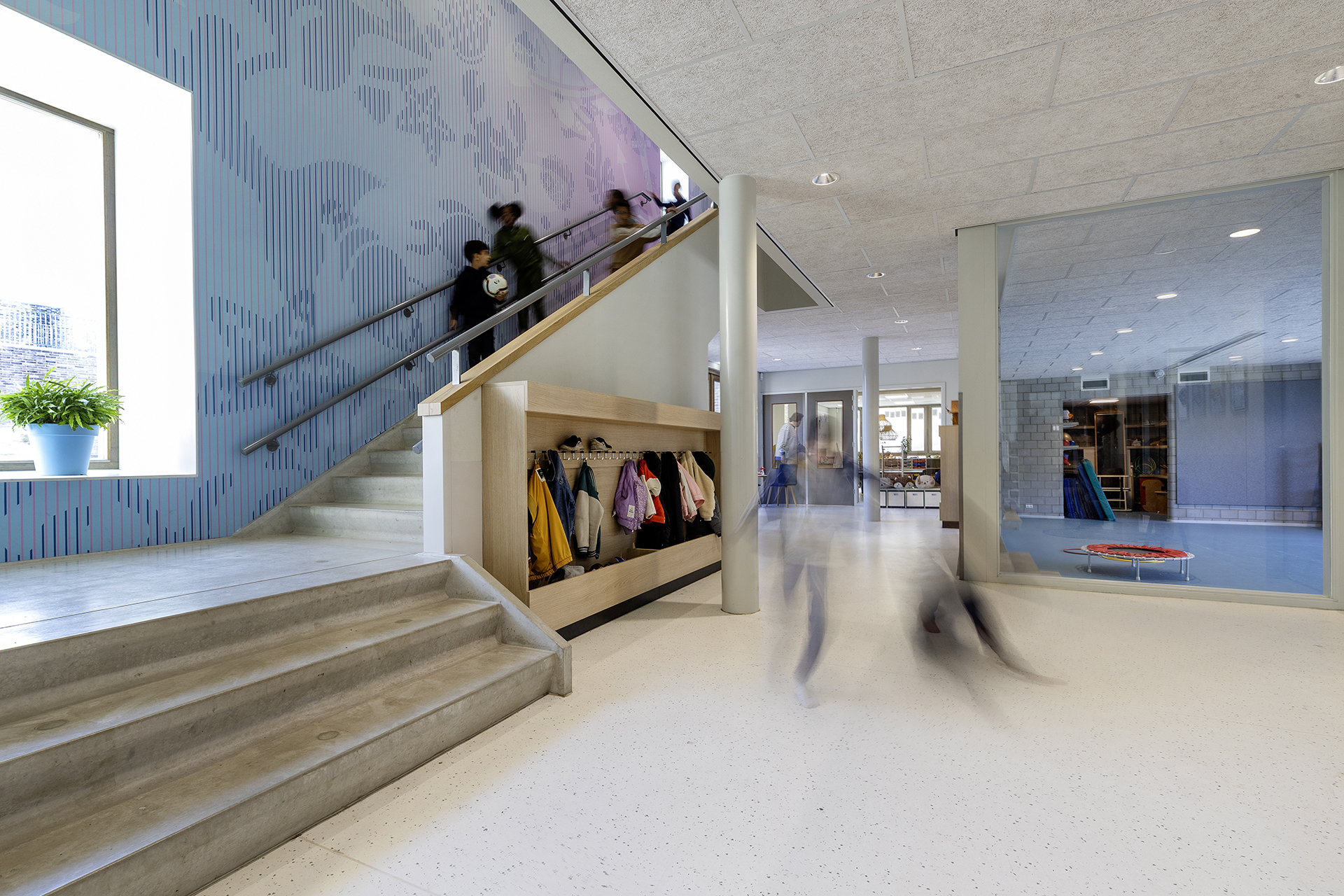 Lelystad de botter iaa behang trap